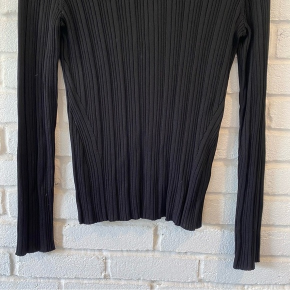 House of Dagmar Black High Neck Crinkle Blouse Shirt Women’s Size Large - Picture 3 of 9